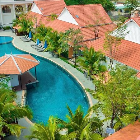 Sea Breeze Hotel & Villa Sihanoukville Dış mekan fotoğraf