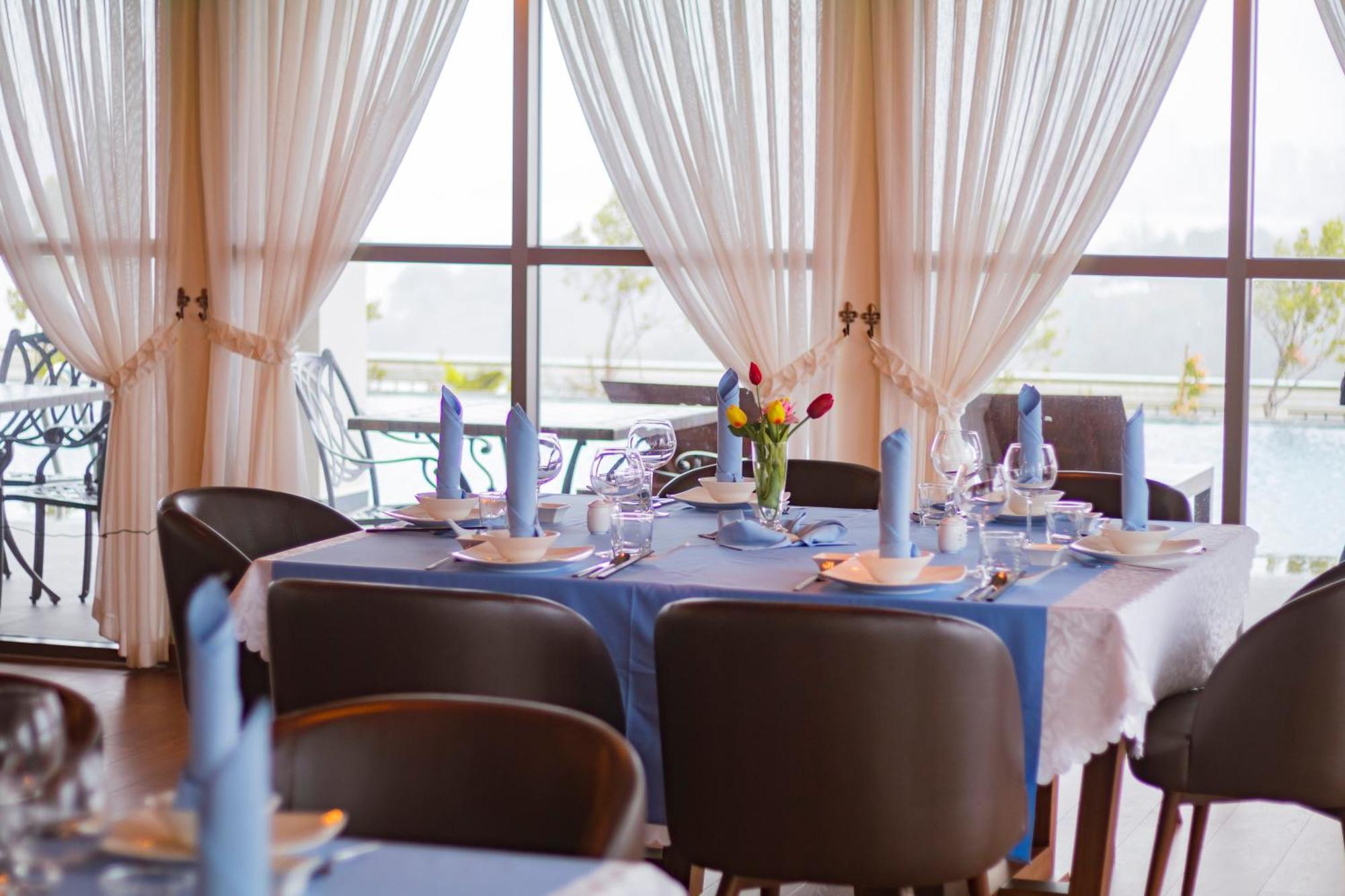 Sea Breeze Hotel & Villa Sihanoukville Dış mekan fotoğraf